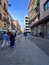 Cagliari Via Garibaldi Locale Commerciale Ottimo Investimento in Vendita